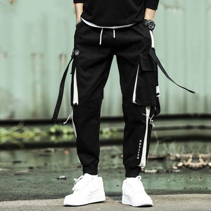 Estos pantalones negros son elegantes pero prefiero